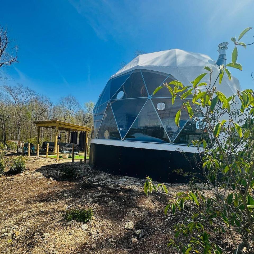 Waterfront Luxury Glamping Dome Hotel Rogersville ภายนอก รูปภาพ
