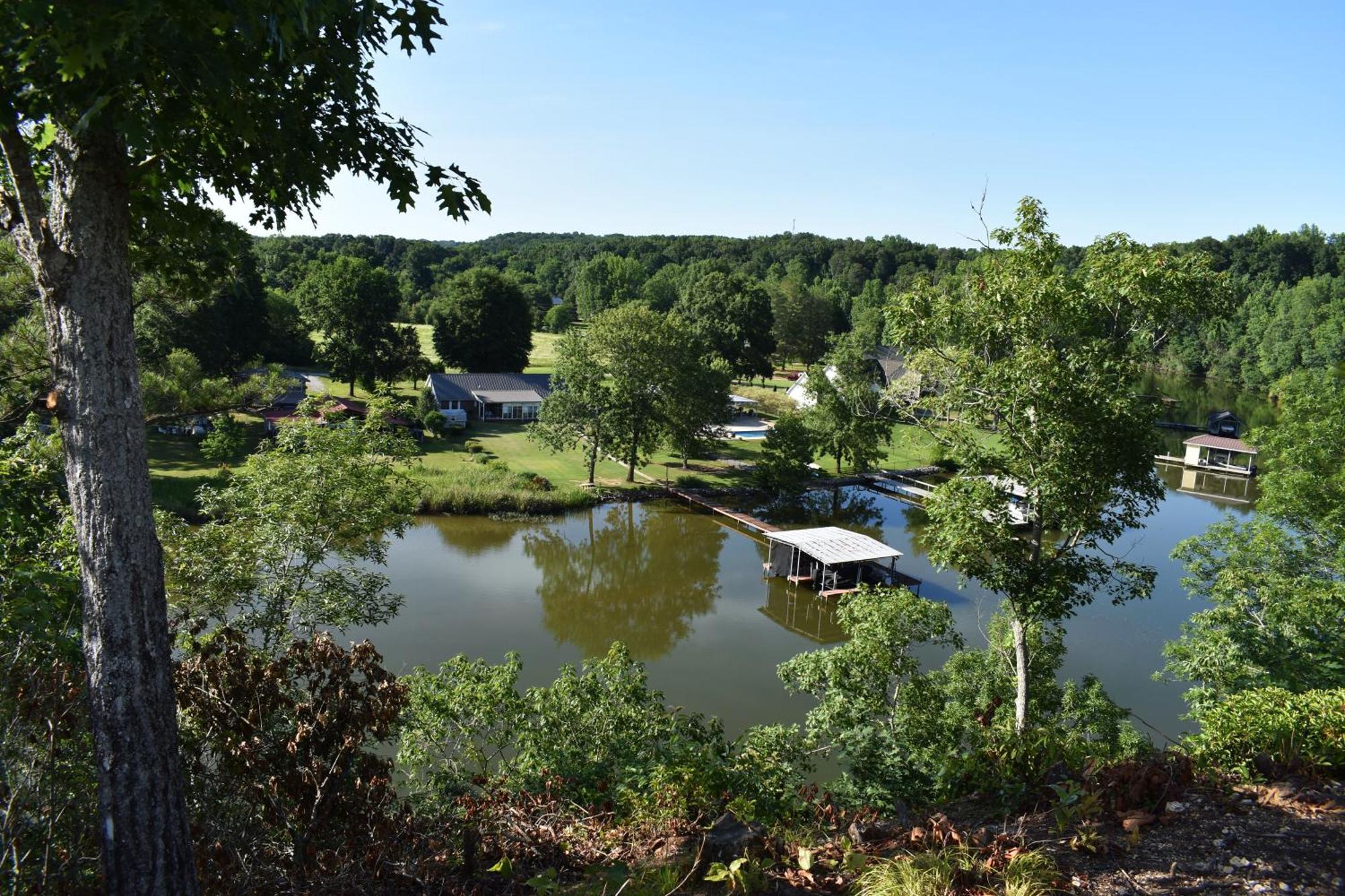 Waterfront Luxury Glamping Dome Hotel Rogersville ภายนอก รูปภาพ